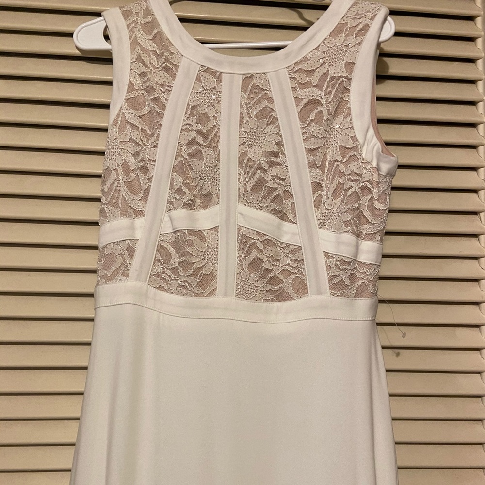 Ivory Semi-Formal Floor-Length Gown, Large NWT